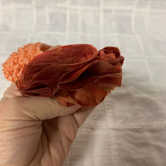 Handmade Infant Headband Peach Band Peach Salmon Flower Center Size Preemie B301 - Picture 6 of 10